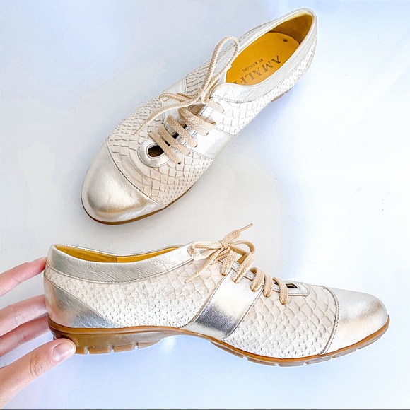 Amalfi Shoes - Amalfi by Rangoni Sneakers Size 8